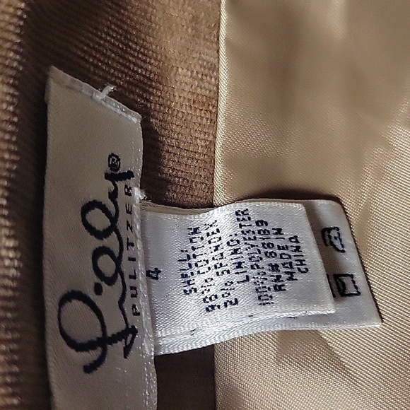 Lilly Pulitzer Corduroy Patch Skirt - Picture 7 of 8